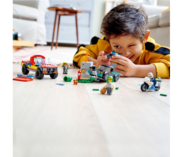 LEGO City 60319 Akcja strażacka i policyjny pościg - 1032210 - zdjęcie 3